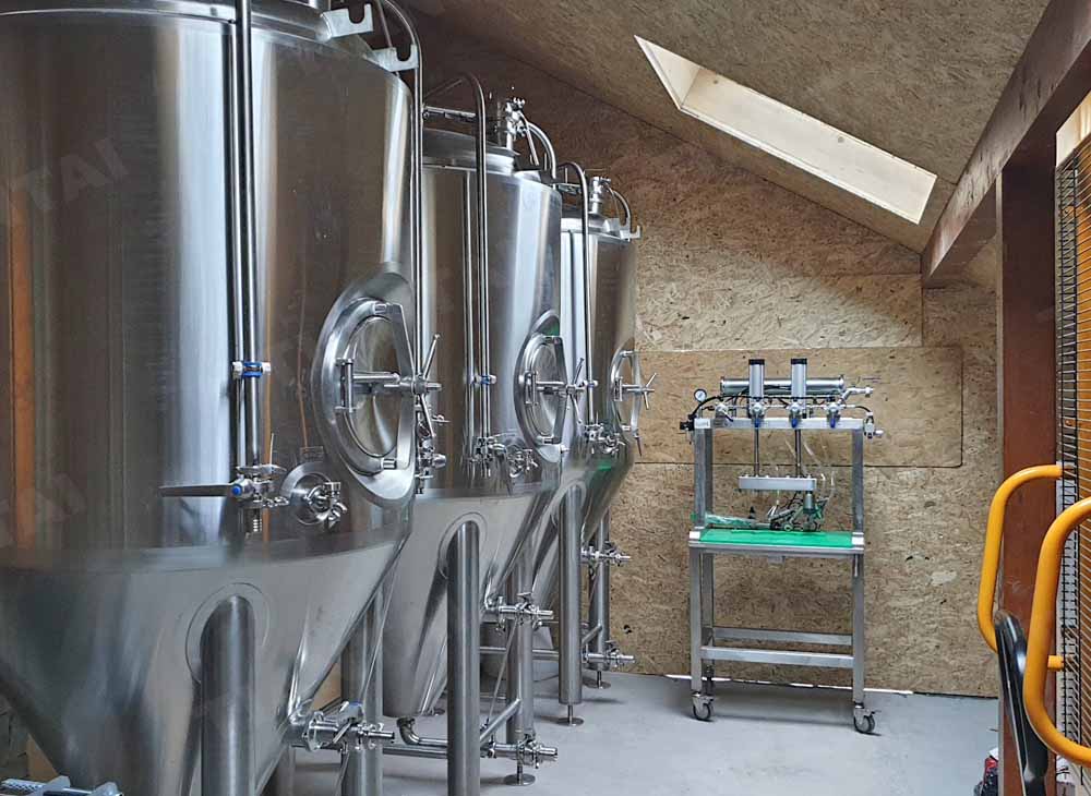 <b>What is brewery fermenters</b>